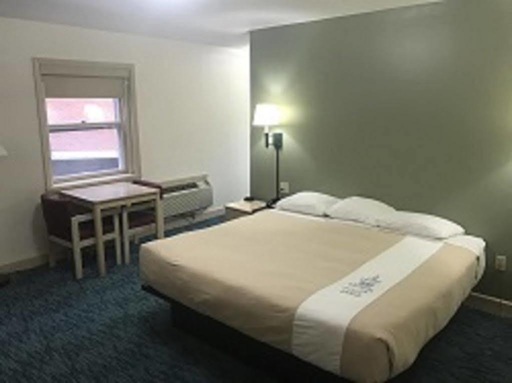 Bluebird Spa City Motor Lodge サラトガスプリング エクステリア 写真