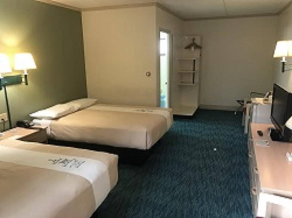 Bluebird Spa City Motor Lodge サラトガスプリング エクステリア 写真